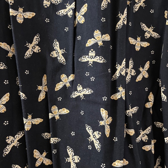 Loft Petite Bee Ruffle Top XXSP - Picture 5 of 5